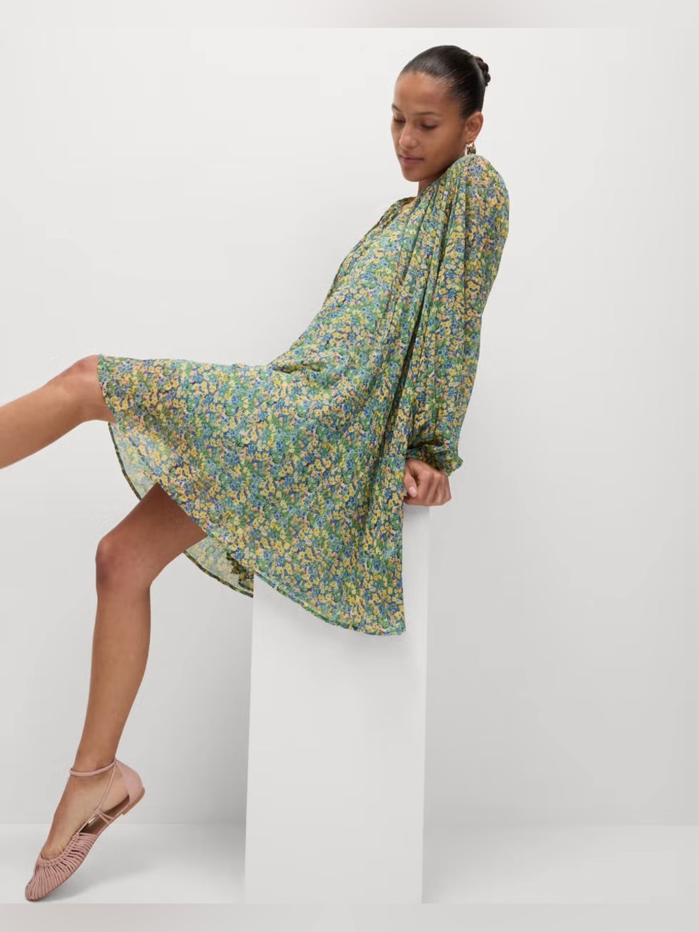 M&S Floral V-Neck Mini Relaxed Smock Dress, size UK 12 (US8)